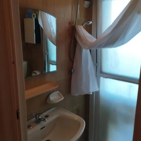 Pm 1 Via Litteri Apartmán *
